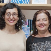 Las investigadoras Teresa Martín y Teresa Castro