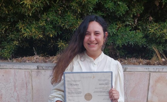 Anabella Esperanza se doctora en la Universidad hebrea de Jerusalén bajo la dirección de Katja Smid (ILC)